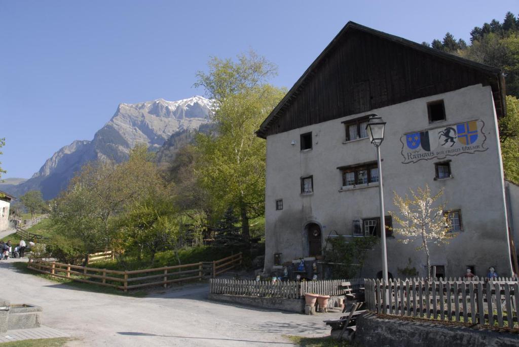 Victor'S Bed & Breakfast Maienfeld Bagian luar foto