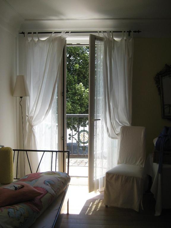 Victor'S Bed & Breakfast Maienfeld Ruang foto