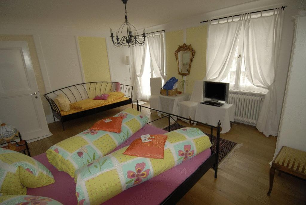 Victor'S Bed & Breakfast Maienfeld Ruang foto